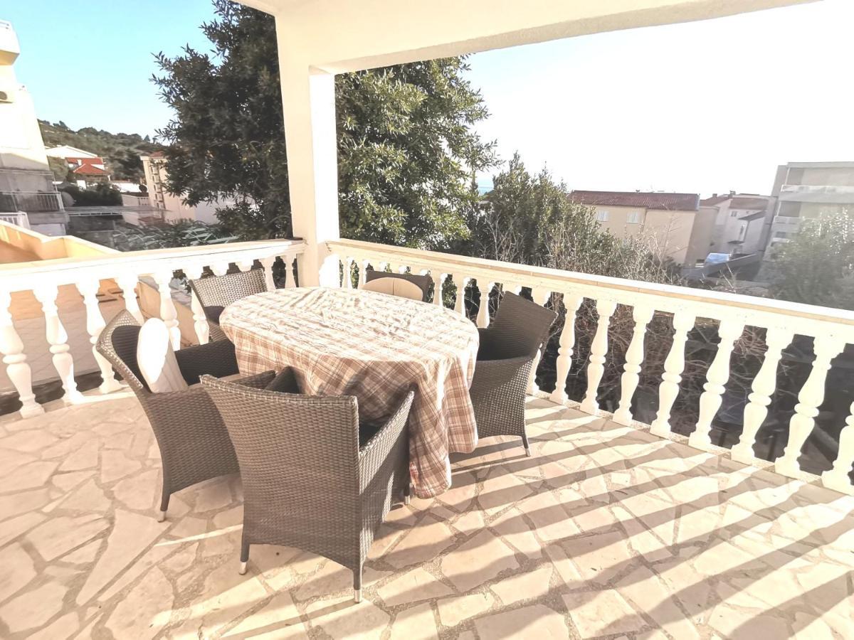 Apt White Idyll, 3 Bedrooms, 3 Bathrooms, Terrace Apt Promajna Eksteriør bilde